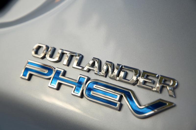 Mitsubishi Outlander PHEV | les photos officielles du SUV hybride